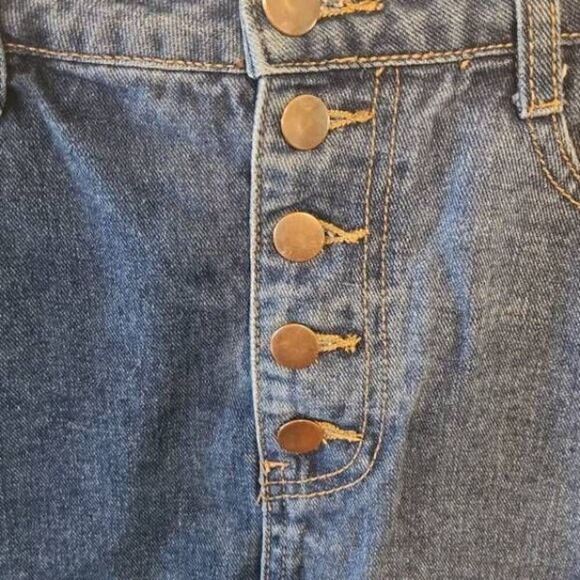 NWT Forever 21 Size S Denim Button Fly Mini Skirt with Rainbow Pockets - Picture 2 of 5